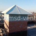 Колпаки на вентиляционные шахты жилого дома по адресу Коломяжский пр.